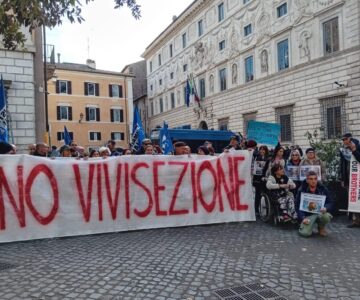 Blitz animalisti italiani